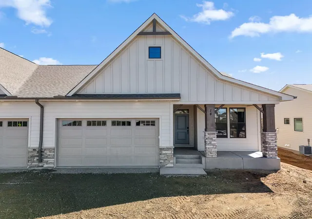Photo 1 of Single family home for sale at 14 Palomino Ct, Hudson, WI 54016 | MLS# 7126945 | Listing updated on 2026-09-12