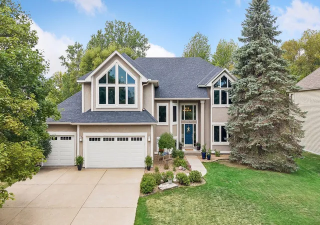 Photo 1 of Single family home for sale at 8053 Enclave Bay, Woodbury, MN 55125 | MLS# 7126947 | Listing updated on 2026-09-17