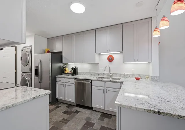 Photo 3 of Single family home for sale at 2336 19th Avenue Ne, Minneapolis, MN 55418 | MLS# 7127076 | Listing updated on 2026-09-15