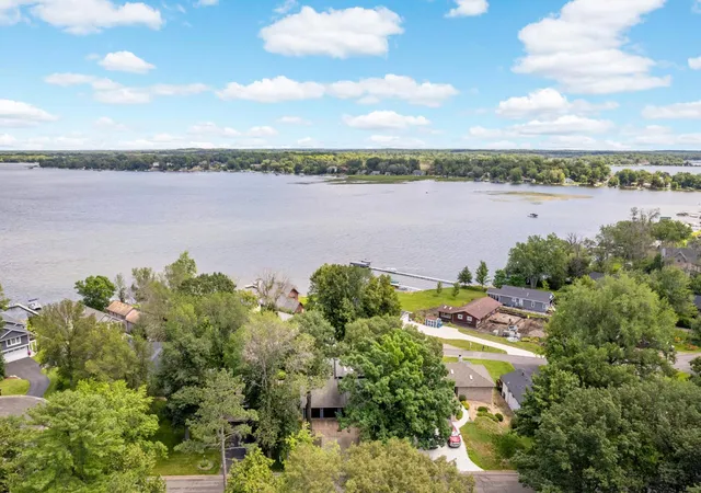 Photo 4 of Sale Pending at 1407 Bay Point Dr Se, Forest Lake, MN 55025 | MLS# 7127123 | Listing updated on 2026-09-11