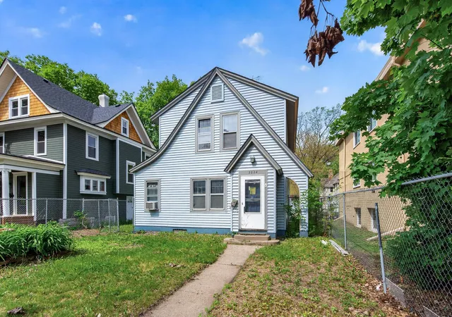Photo 1 of Sale Pending at 3224 Portland Ave, Minneapolis, MN 55407 | MLS# 7127299 | Listing updated on 2026-09-14