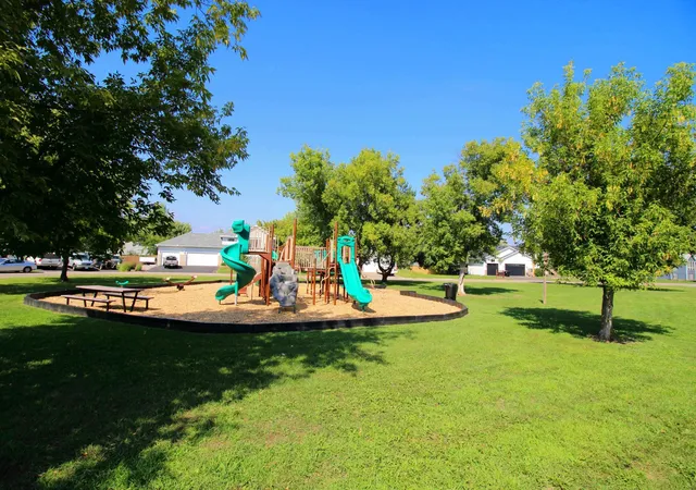 Photo 3 of Single family home for sale at 1058 241st Lane NE, Bethel, MN 55005 | MLS# 7127399 | Listing updated on 2026-09-10