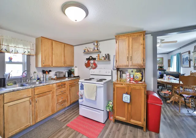 Photo 3 of Single family home for sale at 515 SW 2nd Street, Staples, MN 56479 | MLS# 7127468 | Listing updated on 2026-09-10
