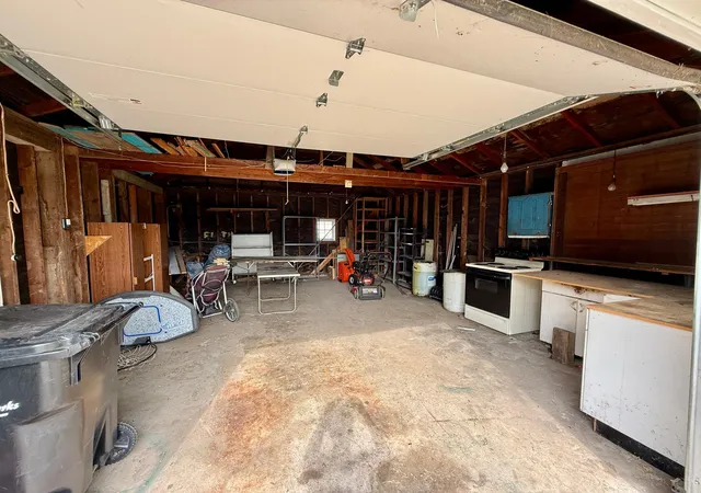 Photo 4 of Single family home for sale at 308 6th Street NW, Valley City, ND 58072 | MLS# 7127540 | Listing updated on 2026-10-01