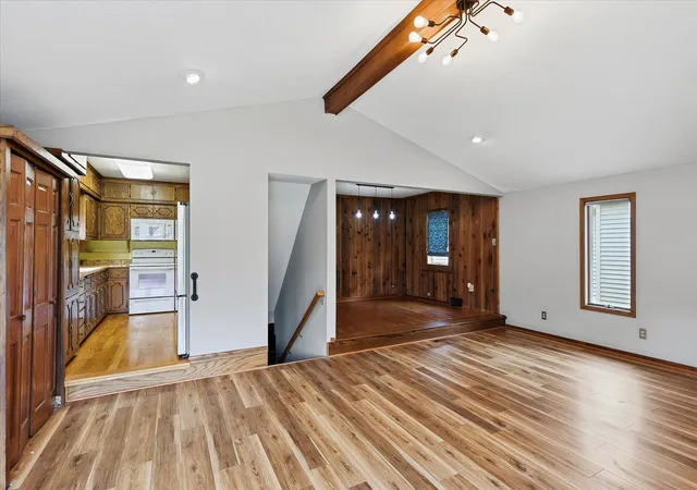 Photo 3 of Sale Pending at 1918 Clear Ave, Saint Paul, MN 55119 | MLS# 7127588 | Listing updated on 2026-09-14