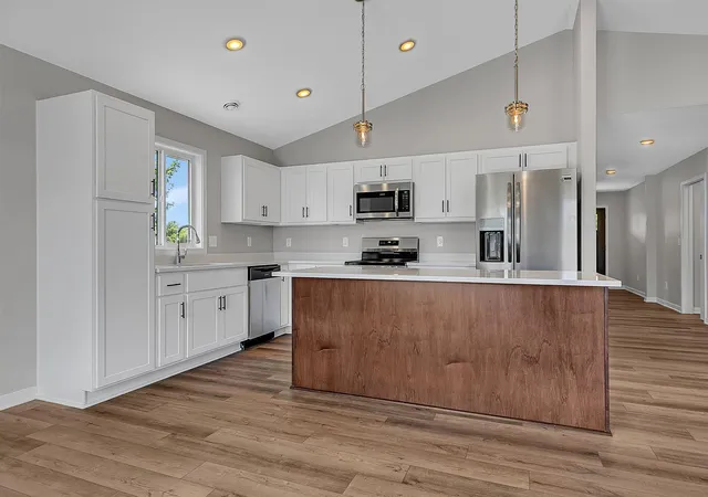 Photo 3 of Single family home for sale at 910 13th Ave Ne, Saint Joseph, MN 56374 | MLS# 7127610 | Listing updated on 2026-09-14