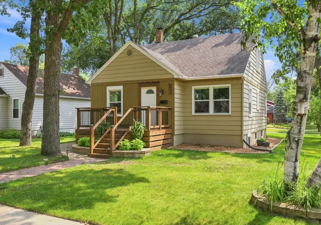 Photo 1 of Single family home for sale at 323 Sherman St, Detroit Lakes, MN 56501 | MLS# 7127626 | Listing updated on 2026-09-14
