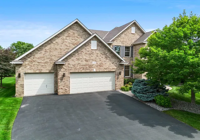 Photo 4 of Sale Pending at 13831 Clare Downs Way, Rosemount, MN 55068 | MLS# 7127685 | Listing updated on 2026-09-14