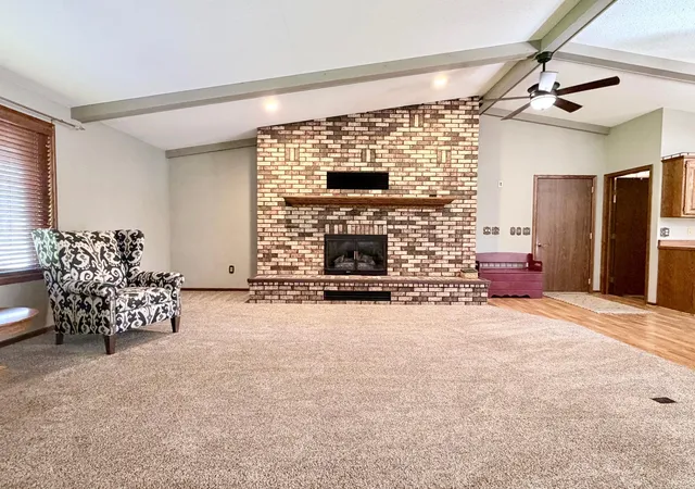 Photo 4 of Single family home for sale at 1604 Birchwood Pl, Worthington, MN 56187 | MLS# 7127688 | Listing updated on 2026-09-11