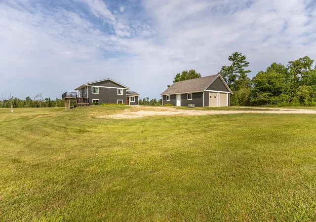 Photo 2 of Single family home for sale at 9650 Twain Dr Sw, Bemidji, MN 56601 | MLS# 7128153 | Listing updated on 2026-09-11