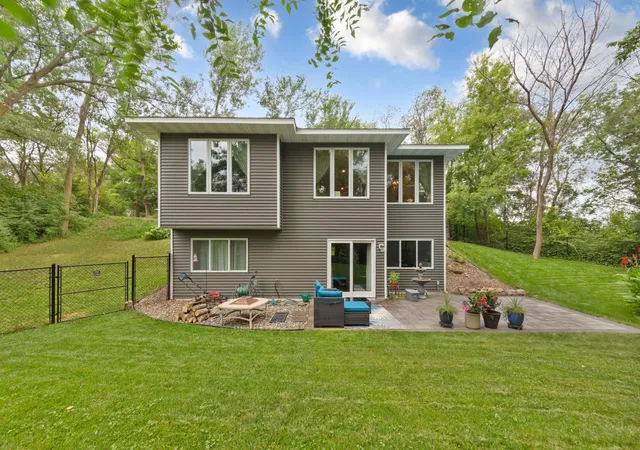 Photo 3 of Sale Pending at 8492 210th Street E, Prior Lake, MN 55372 | MLS# 7128169 | Listing updated on 2026-09-12