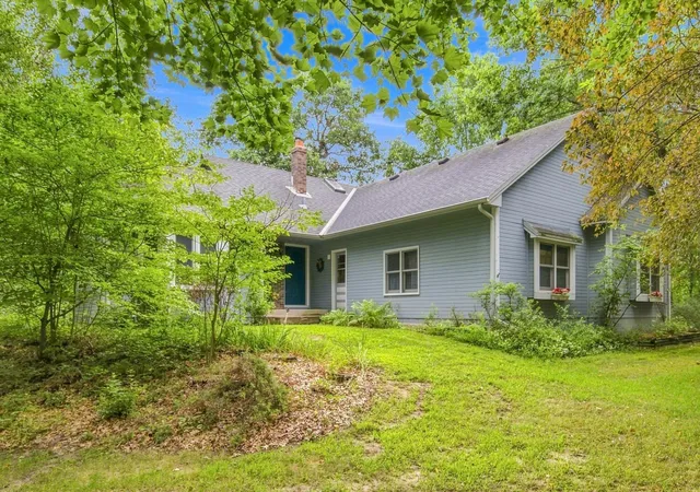 Photo 3 of Sale Pending at 15783 Ilex St Nw, Andover, MN 55304 | MLS# 7128243 | Listing updated on 2026-09-11