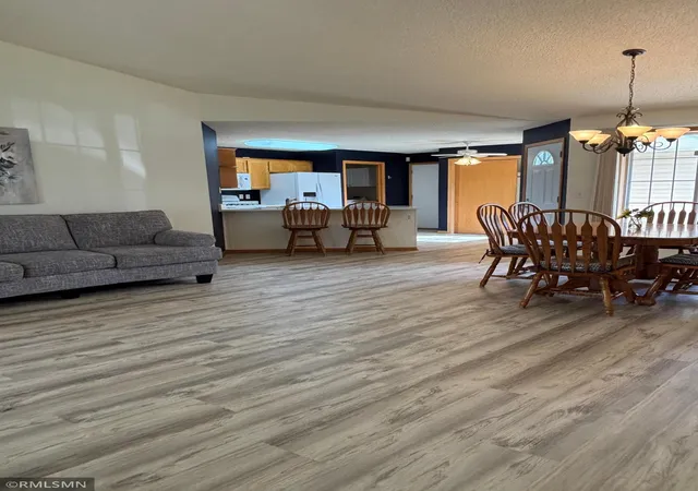 Photo 4 of Single family home for sale at 10102 Karston Ave NE, Albertville, MN 55301 | MLS# 7128395 | Listing updated on 2026-09-22