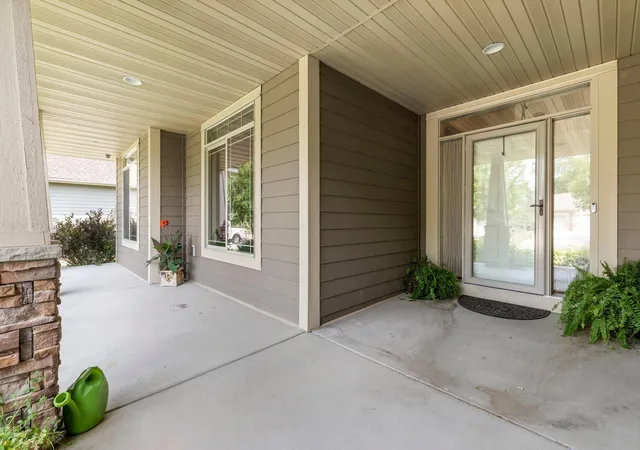 Photo 2 of Single family home for sale at 1749 Charleston Ln, Waconia, MN 55387 | MLS# 7128543 | Listing updated on 2026-09-29