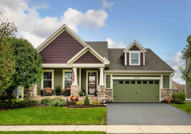 Photo 1 of Single family home for sale at 16550 Draft Horse Blvd, Lakeville, MN 55044 | MLS# 7128824 | Listing updated on 2026-09-15