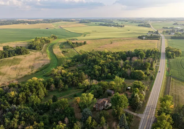 Photo 3 of Single family home for sale at 21660 Northfield Blvd, Hampton, MN 55031 | MLS# 7128845 | Listing updated on 2026-09-14