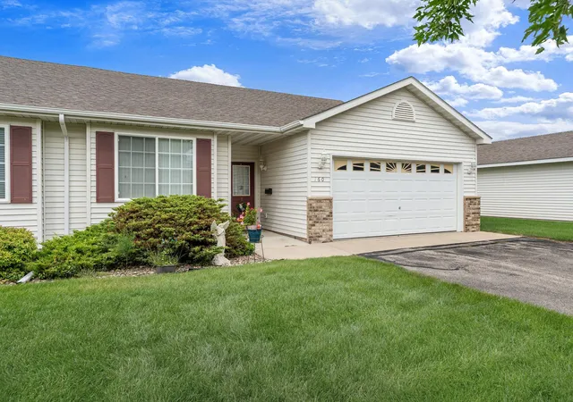 Photo 2 of Sale Pending at 160 24th Place Nw, Owatonna, MN 55060 | MLS# 7128867 | Listing updated on 2026-09-11
