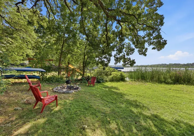 Photo 2 of Single family home for sale at 6247 Eagle Lake Dr, Maple Grove, MN 55369 | MLS# 7129101 | Listing updated on 2026-09-14