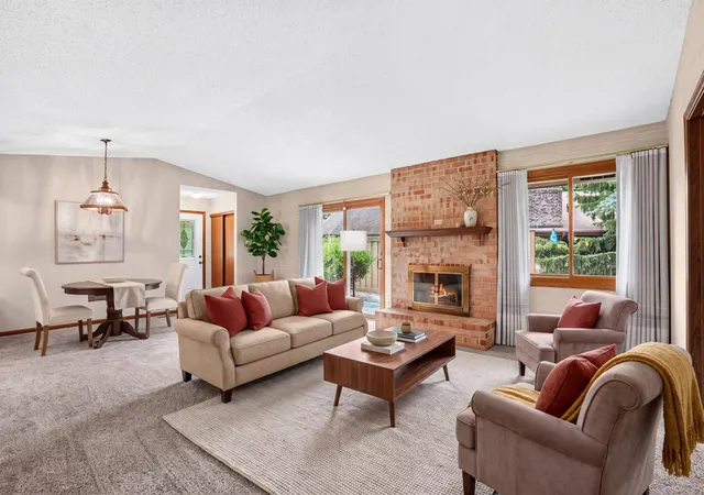 Photo 3 of Single family home for sale at 7055 Robinwood Trl, Saint Paul, MN 55125 | MLS# 7129179 | Listing updated on 2026-09-08