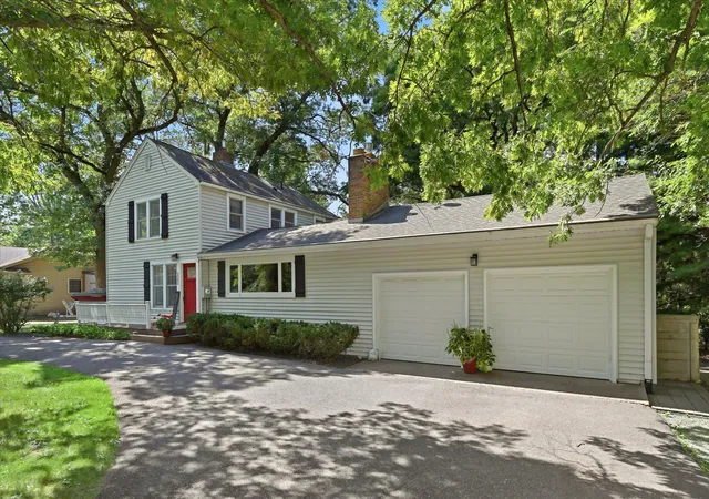 Photo 3 of Single family home for sale at 5505 Portland Ave, Saint Paul, MN 55110 | MLS# 7129324 | Listing updated on 2026-09-11