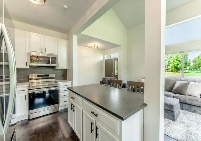 Photo 4 of Single family home for sale at 3539 Abercrombie Ln, Stillwater, MN 55082 | MLS# 7129441 | Listing updated on 2026-09-10