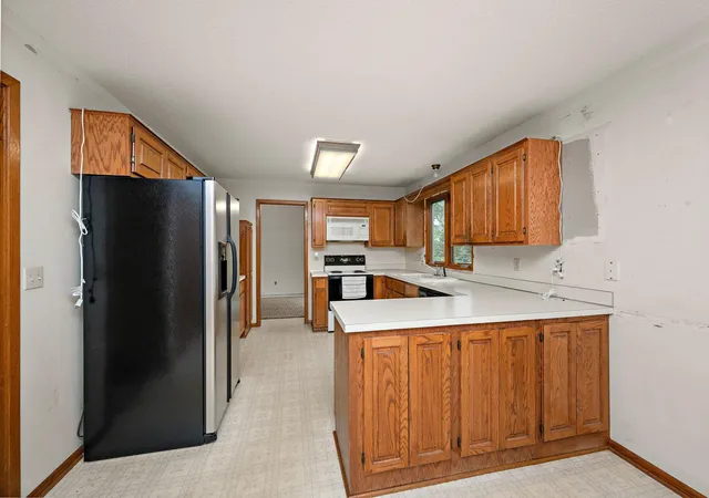 Photo 2 of Sale Pending at 4505 Upland Ln N, Minneapolis, MN 55446 | MLS# 7129617 | Listing updated on 2026-09-14