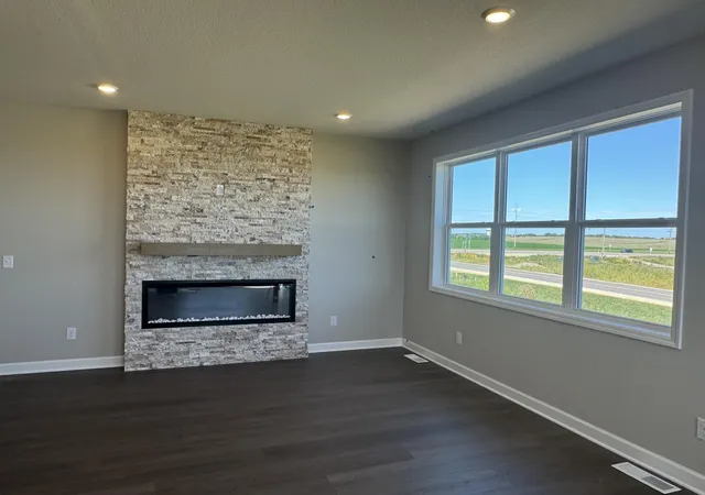 Photo 3 of Single family home for sale at 20137 Ginseng Way, Lakeville, MN 55044 | MLS# 7129846 | Listing updated on 2026-09-23
