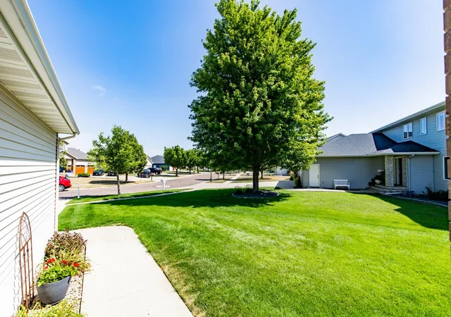 Photo 3 of Sale Pending at 1206 47th Avenue N, Fargo, ND 58102 | MLS# 7129912 | Listing updated on 2026-09-10