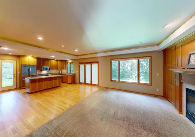 Photo 3 of Single family home for sale at 615 Trollwood Dr, Albert Lea, MN 56007 | MLS# 7129936 | Listing updated on 2026-09-29