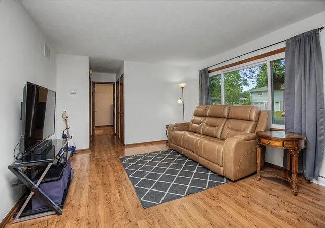 Photo 4 of Single family home for sale at 210 67th Avenue NE, Minneapolis, MN 55432 | MLS# 7129997 | Listing updated on 2026-09-11