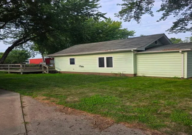 Photo 1 of Single family home for sale at 734 8th Street, Westbrook, MN 56183 | MLS# 7130061 | Listing updated on 2026-09-18