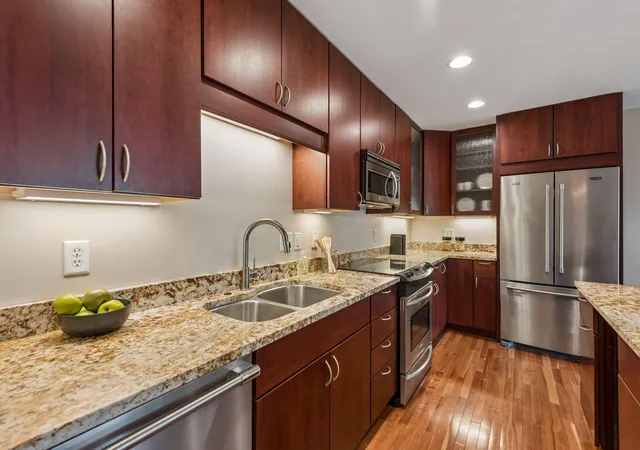 Photo 2 of Sale Pending at 3150 Excelsior Blvd #401, Minneapolis, MN 55416 | MLS# 7130340 | Listing updated on 2026-10-05