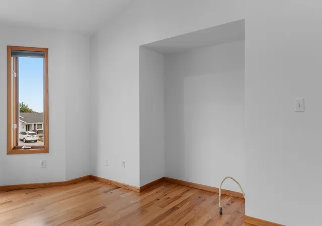 Photo 4 of Single family home for sale at 506 7th Avenue NE, Byron, MN 55920 | MLS# 7130427 | Listing updated on 2026-09-15