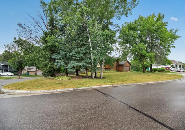 Photo 2 of Single family home for sale at 11607 Hillside Cir N, Champlin, MN 55316 | MLS# 7130435 | Listing updated on 2026-09-08