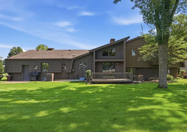 Photo 2 of Sale Pending at 1777 Wildwood Rd, Saint Cloud, MN 56303 | MLS# 7130628 | Listing updated on 2026-09-22