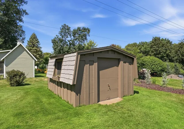 Photo 3 of Sale Pending at 1777 Wildwood Rd, Saint Cloud, MN 56303 | MLS# 7130628 | Listing updated on 2026-09-22