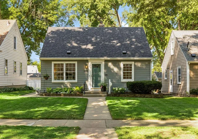 Photo 1 of Single family home for sale at 2824 Idaho Ave S, Saint Louis Park, MN 55426 | MLS# 7130705 | Listing updated on 2026-09-15