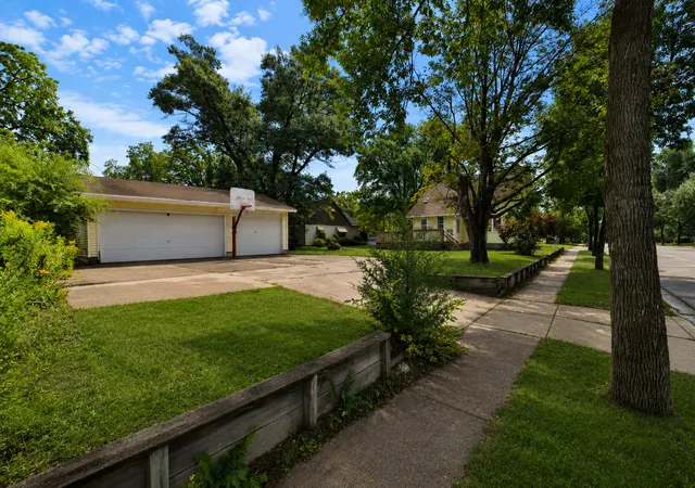 Photo 3 of Single family home for sale at 601 Summit Ave Ne, Staples, MN 56479 | MLS# 7130966 | Listing updated on 2026-09-29