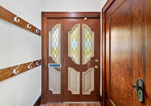 Photo 3 of Single family home for sale at 4037 Grand Ave S, Minneapolis, MN 55409 | MLS# 7131140 | Listing updated on 2026-09-11