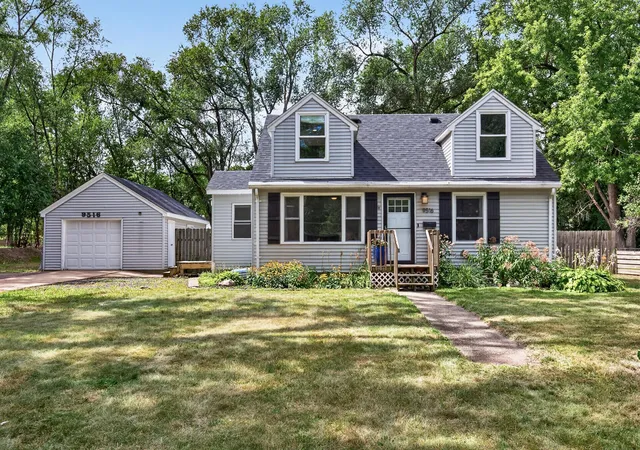 Photo 1 of Sale Pending at 9516 10th Ave S, Bloomington, MN 55420 | MLS# 7131155 | Listing updated on 2026-10-05