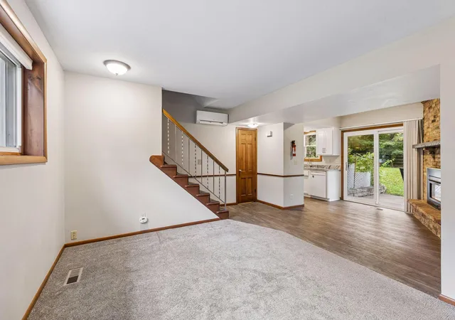 Photo 3 of House for sale at 245 Glenmoor Ln, Long Lake, MN 55356 | MLS# 7131177 | Listing updated on 2026-09-10