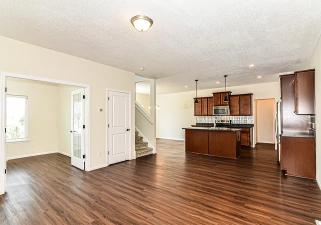 Photo 3 of Single family home for sale at 820 10th Ave Ne, Lonsdale, MN 55046 | MLS# 7131270 | Listing updated on 2026-09-10