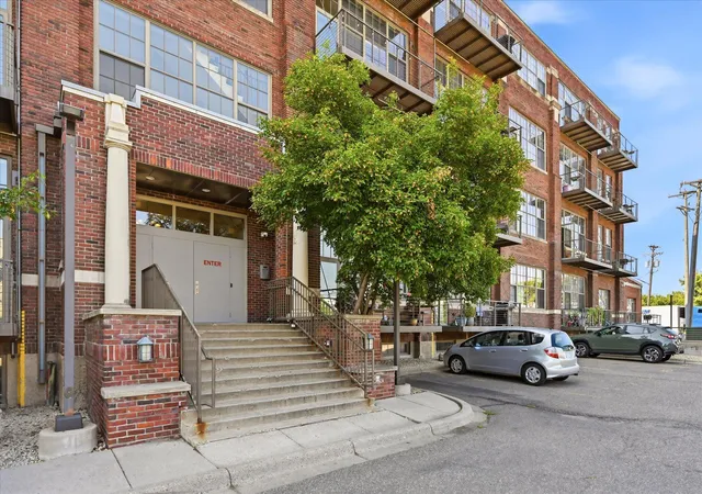 Photo 2 of Sale Pending at 1901 E Hennepin Ave #202, Minneapolis, MN 55413 | MLS# 7131291 | Listing updated on 2026-09-11