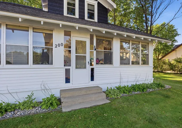 Photo 2 of Sale Pending at 200 Juniper St S, Lester Prairie, MN 55354 | MLS# 7131391 | Listing updated on 2026-09-10
