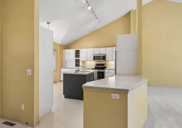 Photo 3 of Single family home for sale at 7063 Oak Pointe Curv, Minneapolis, MN 55438 | MLS# 7131454 | Listing updated on 2026-09-11