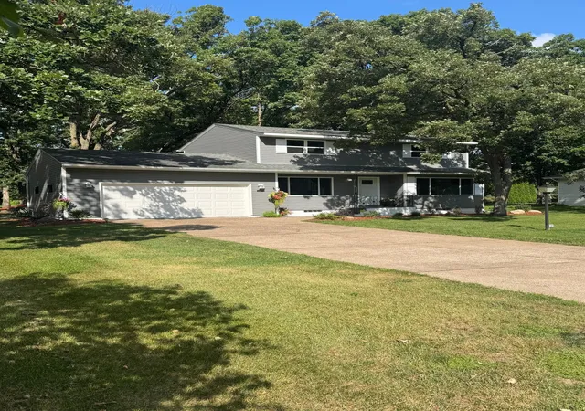 Photo 1 of Sale Pending at 16885 Grove St, Little Falls, MN 56345 | MLS# 7131467 | Listing updated on 2026-09-14