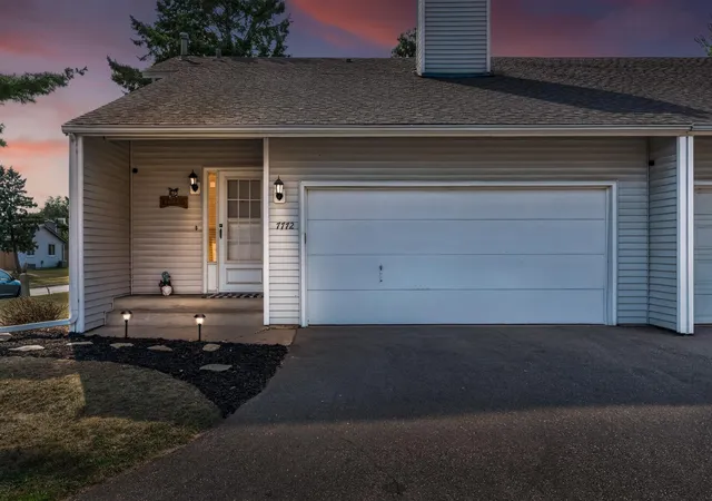 Photo 1 of Single family home for sale at 7772 Rimbley Rd, Woodbury, MN 55125 | MLS# 7131628 | Listing updated on 2026-09-15