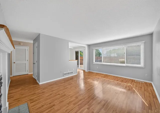Photo 3 of Single family home for sale at 7772 Rimbley Rd, Woodbury, MN 55125 | MLS# 7131628 | Listing updated on 2026-09-15
