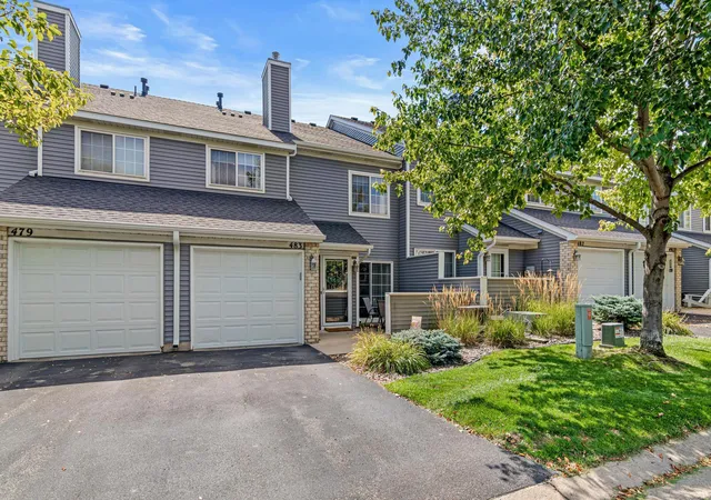 Photo 1 of Single family home for sale at 483 Mission Hills Wy E, Chanhassen, MN 55317 | MLS# 7131793 | Listing updated on 2026-09-15