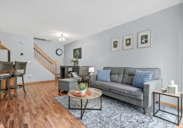 Photo 4 of Single family home for sale at 483 Mission Hills Wy E, Chanhassen, MN 55317 | MLS# 7131793 | Listing updated on 2026-09-15